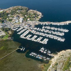 Flygbild från den 4 september 2010. På hamnplan ser vi starten av det fjärde Hamnloppet.